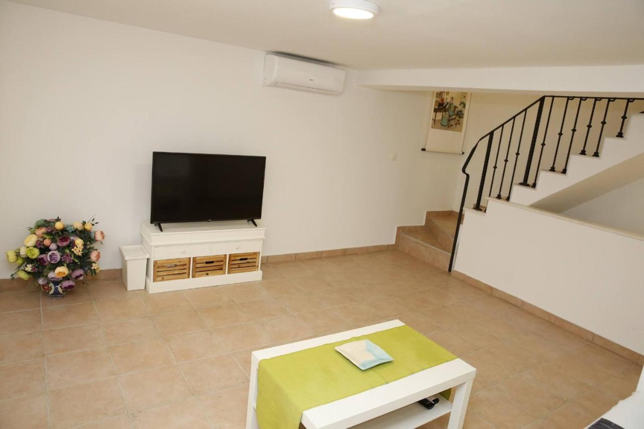 Holiday Home Yan With Bay View Vodice Exterior photo